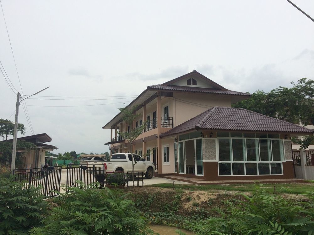 Thana Ville Resort Mae Sot Exteriör bild