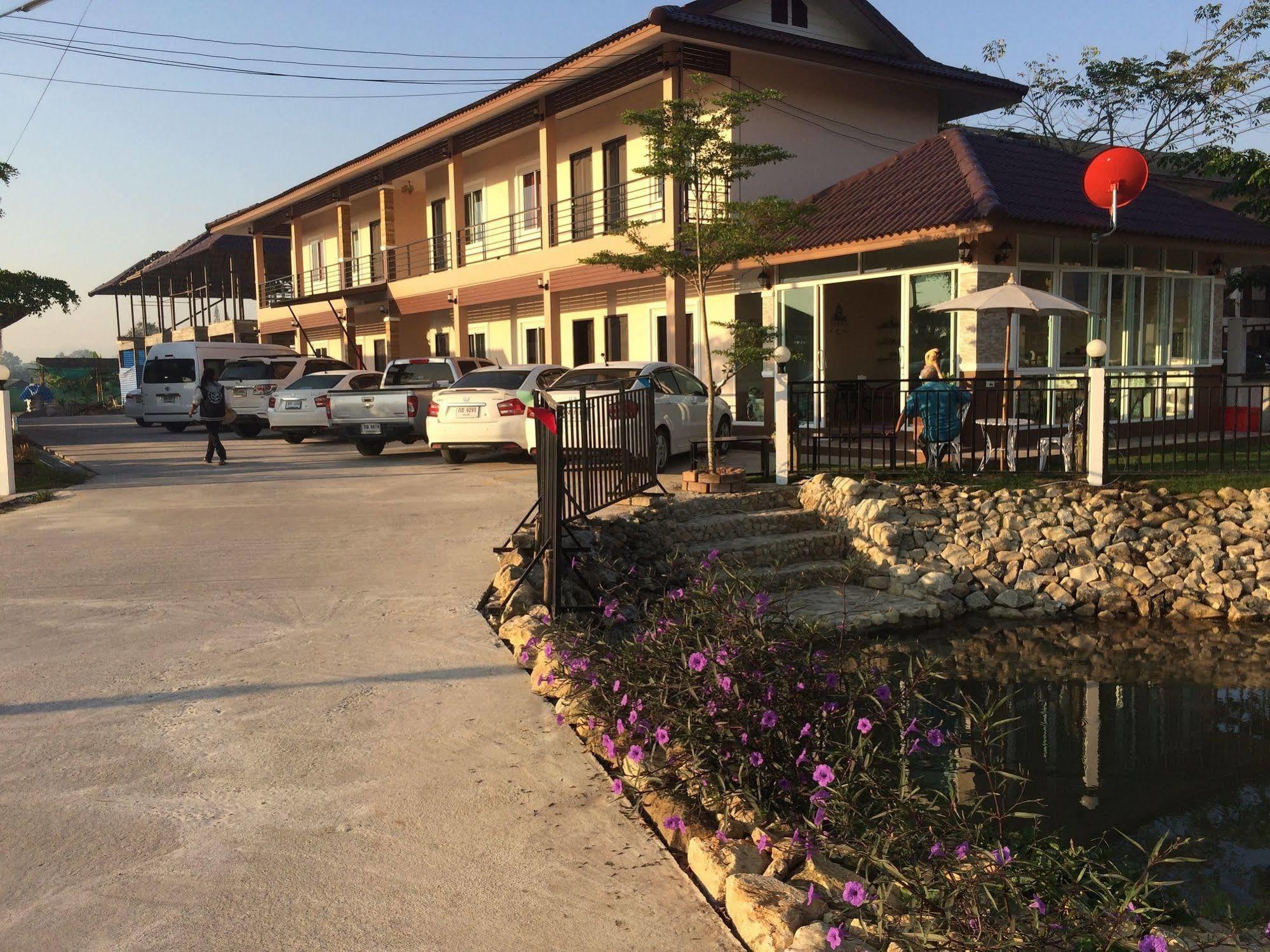 Thana Ville Resort Mae Sot Exteriör bild