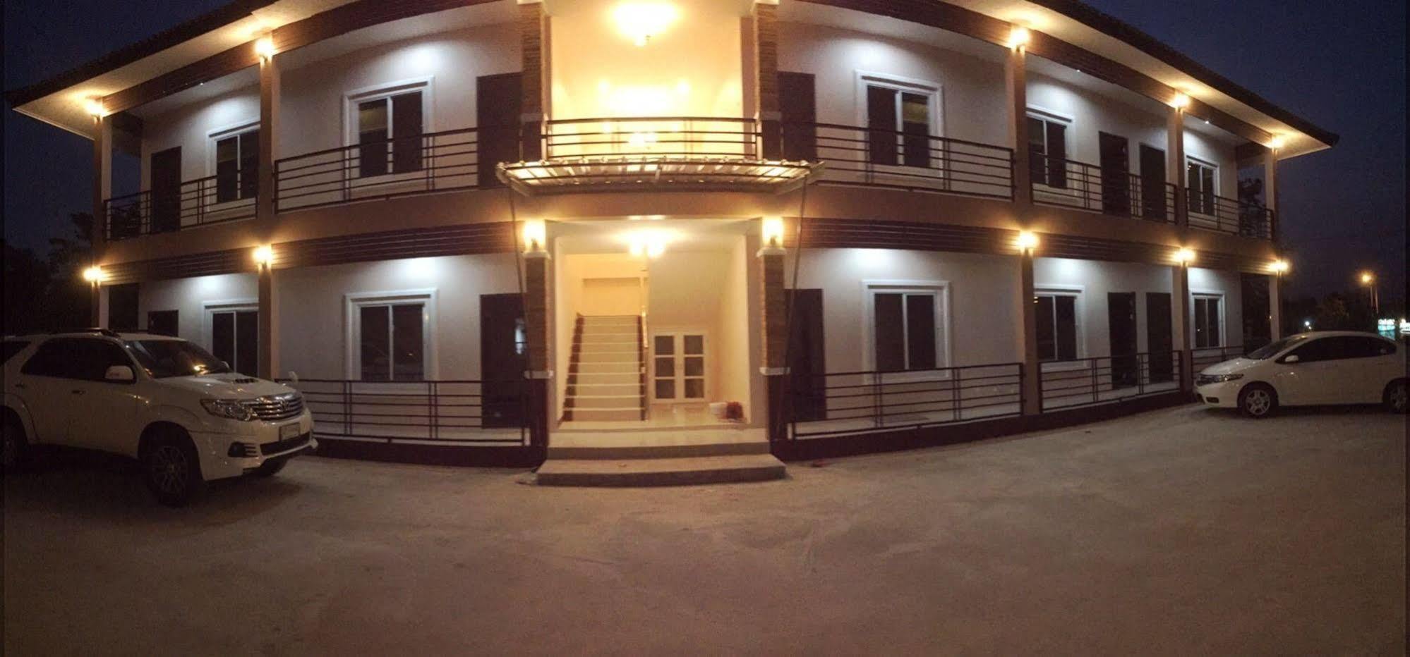 Thana Ville Resort Mae Sot Exteriör bild